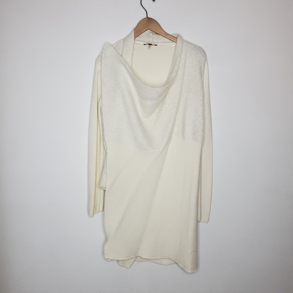 Yest heavy long cream cardigan